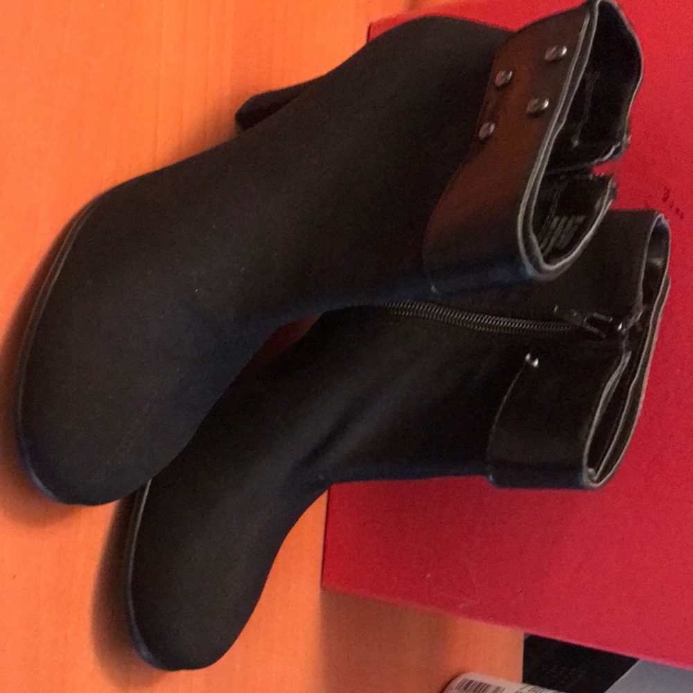 Ankle Booties. NEW